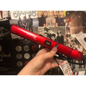 Alexis Pro Straightener